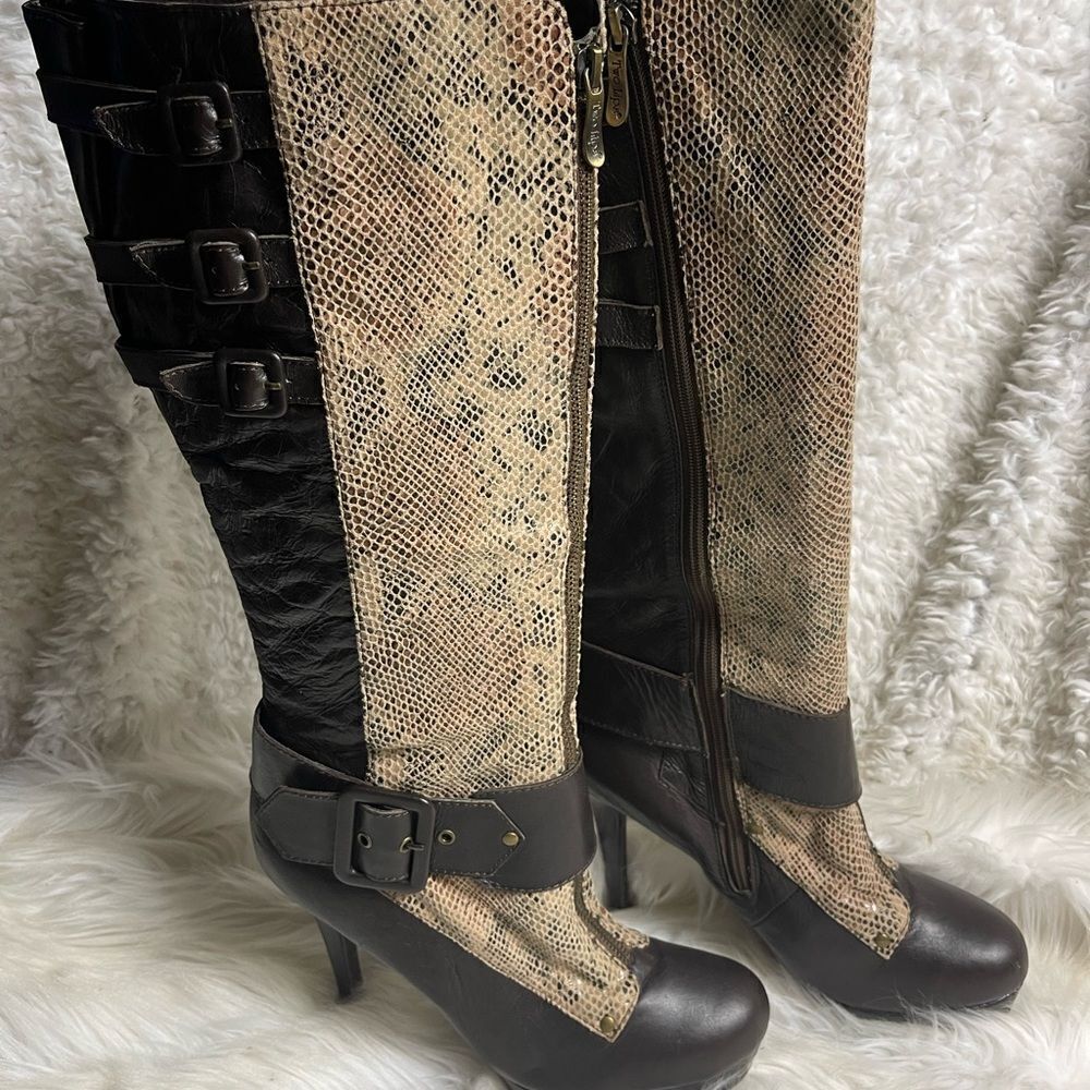 Two Lips leather Brown &snake skin print beige &brown knee high heels SZ10